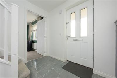 76 Swift Street, Dunfermline, KY11 8ZL - image 3