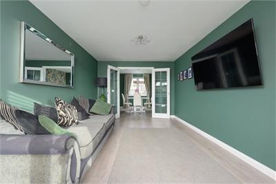 76 Swift Street, Dunfermline, KY11 8ZL - image 5