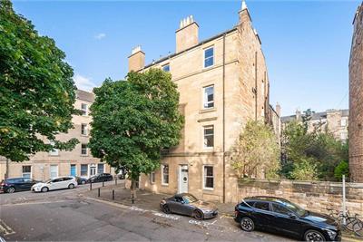 20 Elgin Terrace, Hillside, Edinburgh, EH7 5NW - image 1