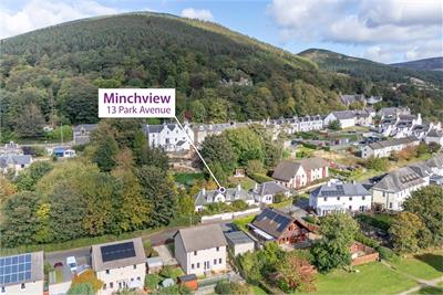 Minchview, 13 Park Avenue, Walkerburn, EH43 6AN - image 2