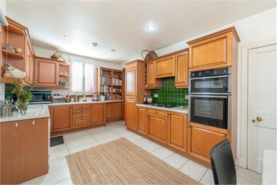 Minchview, 13 Park Avenue, Walkerburn, EH43 6AN - image 15