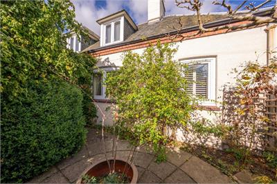 Minchview, 13 Park Avenue, Walkerburn, EH43 6AN - image 28