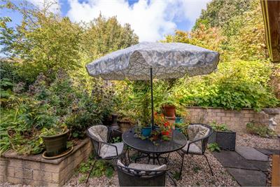 Minchview, 13 Park Avenue, Walkerburn, EH43 6AN - image 32