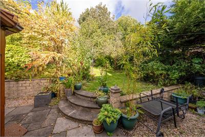 Minchview, 13 Park Avenue, Walkerburn, EH43 6AN - image 36