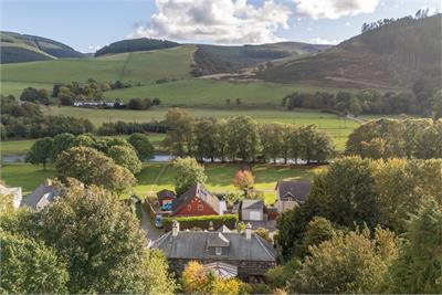 Minchview, 13 Park Avenue, Walkerburn, EH43 6AN - image 39