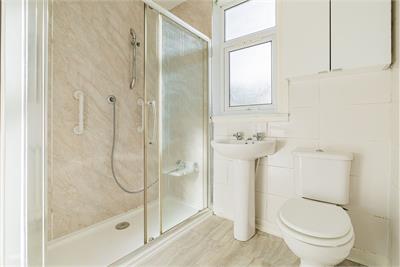 8 Glendevon Grove, Edinburgh, EH12 5UX - image 11