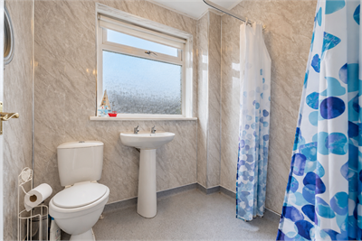 36 Brisbane Road, Largs, KA30 8NH - image 8