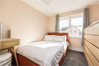 9 Shiel Hall Grove, Rosewell, EH24 9EX - image 7