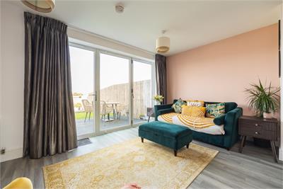 9 Shiel Hall Grove, Rosewell, EH24 9EX - image 8