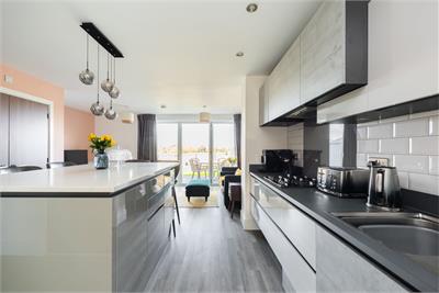 9 Shiel Hall Grove, Rosewell, EH24 9EX - image 9