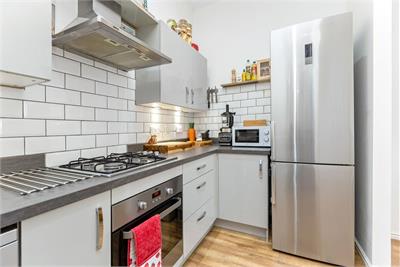 4/15 Arneil Place, Edinburgh, EH5 2GT - image 6