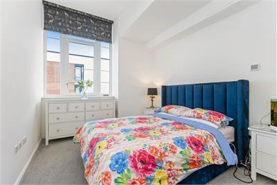 4/15 Arneil Place, Edinburgh, EH5 2GT - image 7