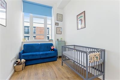 4/15 Arneil Place, Edinburgh, EH5 2GT - image 10