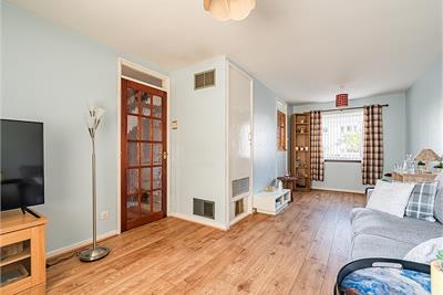 28 Armine Place, Penicuik, EH26 8JP - image 2