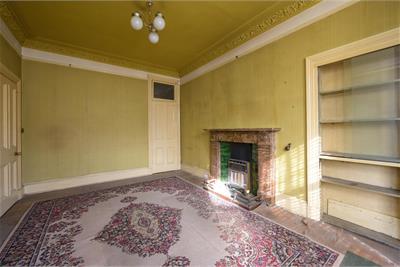 72 Harrison Gardens, Edinburgh, EH11 1SD - image 5