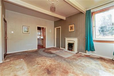 2/2 Northfield Avenue, Northfield, Edinburgh, EH8 7PR - image 4