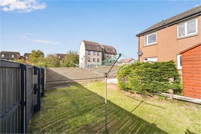 92 Stuart Crescent, Edinburgh, EH12 8XT - image 14