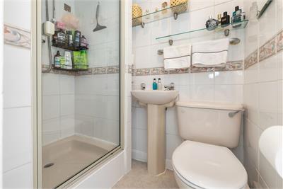 8 Greenbank Rise, Greenbank, Edinburgh, EH10 5RW - image 19