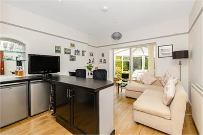 8 Greenbank Rise, Greenbank, Edinburgh, EH10 5RW - image 6
