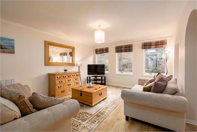 48/3 Belford Road, Dean Village, Edinburgh, EH4 3BR - image 2