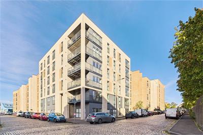24/19 West Bowling Green Street, Leith, Edinburgh, EH6 5PB - image 2
