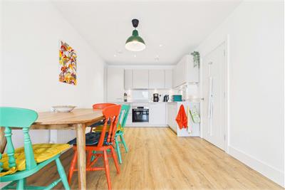 24/19 West Bowling Green Street, Leith, Edinburgh, EH6 5PB - image 4