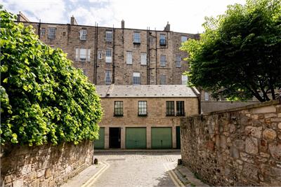 Garage, 9D Northumberland Street South East Lane, Edinburgh, EH3 6LP - image 2