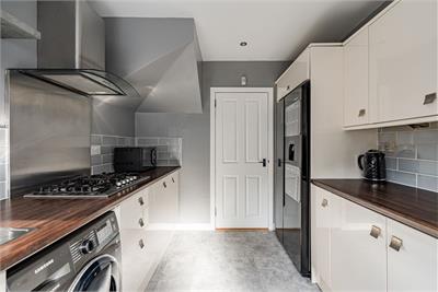 13 Fox Covert Avenue, Edinburgh, EH12 6UQ - image 12