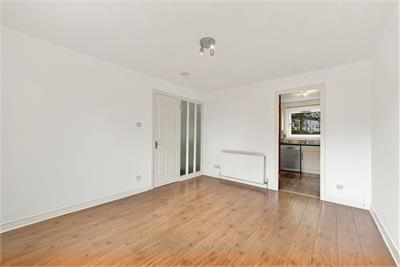 8 Nether Craigour, Edinburgh, EH17 7SB - image 4