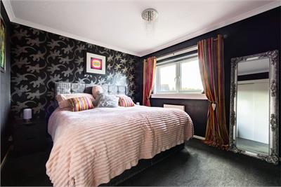 42 Dundas Gardens, Gorebridge, EH23 4BB - image 5