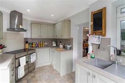 4 Pentland View Crescent, Roslin, EH25 9LY - image 4