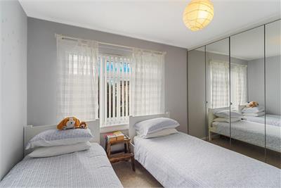 4 Pentland View Crescent, Roslin, EH25 9LY - image 8
