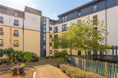 17/7 King Street, Edinburgh, EH6 6TQ - image 1