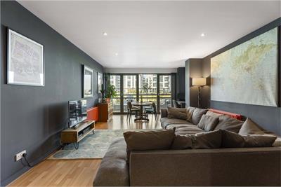 8/2 Western Harbour Terrace, Newhaven, Edinburgh, EH6 6JN - image 2