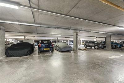 8/2 Western Harbour Terrace, Newhaven, Edinburgh, EH6 6JN - image 13