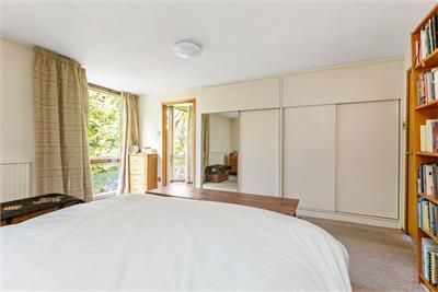 25 Oswald Court, Grange, Edinburgh, EH9 2HY - image 11