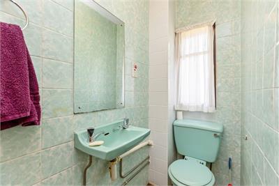 25 Oswald Court, Grange, Edinburgh, EH9 2HY - image 23