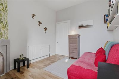 Flat 10, 4 Ardmillan Terrace, EH11 2JN - image 6