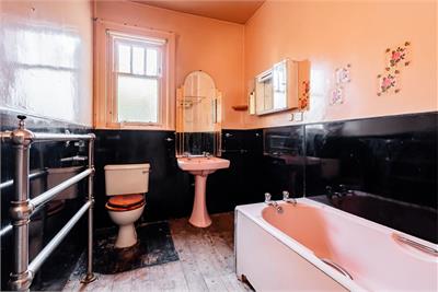 4 Corstorphine Bank Drive, Edinburgh, EH12 8RS - image 15
