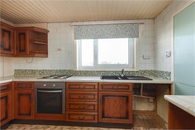 5/8 Calder Place, Sighthill, Edinburgh, EH11 4LR - image 4