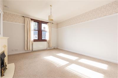 16 McKinlay Terrace, Loanhead, EH20 9JG - image 2