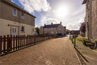 16 McKinlay Terrace, Loanhead, EH20 9JG - image 17