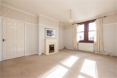 16 McKinlay Terrace, Loanhead, EH20 9JG - image 3