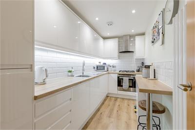 3 (flat 1) Powderhall Rigg, Cannonmills, Edinburgh, EH7 4GA - image 6