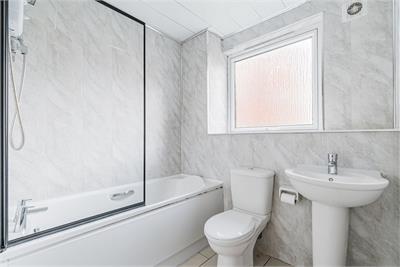 13/2 Ferry Gait Crescent, Edinburgh, EH4 4GS - image 9