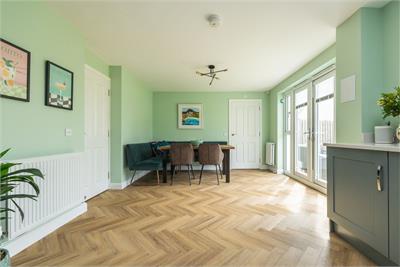 36 Brogan Crescent, Edinburgh, EH12 0DE - image 5