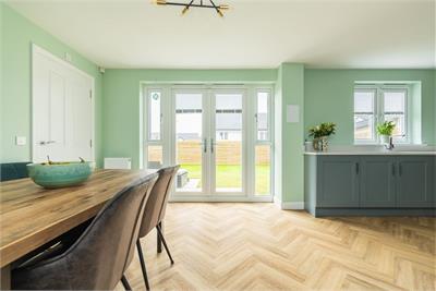 36 Brogan Crescent, Edinburgh, EH12 0DE - image 5