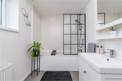 221 Cameron Crescent, Bonnyrigg, EH19 2PJ - image 18