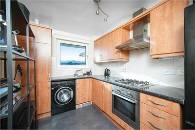 35/11 Stenhouse Gardens, Stenhouse, Edinburgh, EH11 3LS - image 4