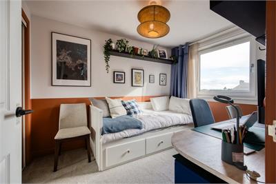 5/3 Meadowfield Court, Edinburgh, EH8 7NA - image 13
